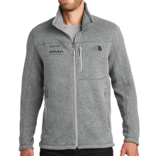 Load image into Gallery viewer, The North Face Sweater Fleece Jacket