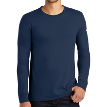 Load image into Gallery viewer, Nike Core Cotton Long Sleeve Tee